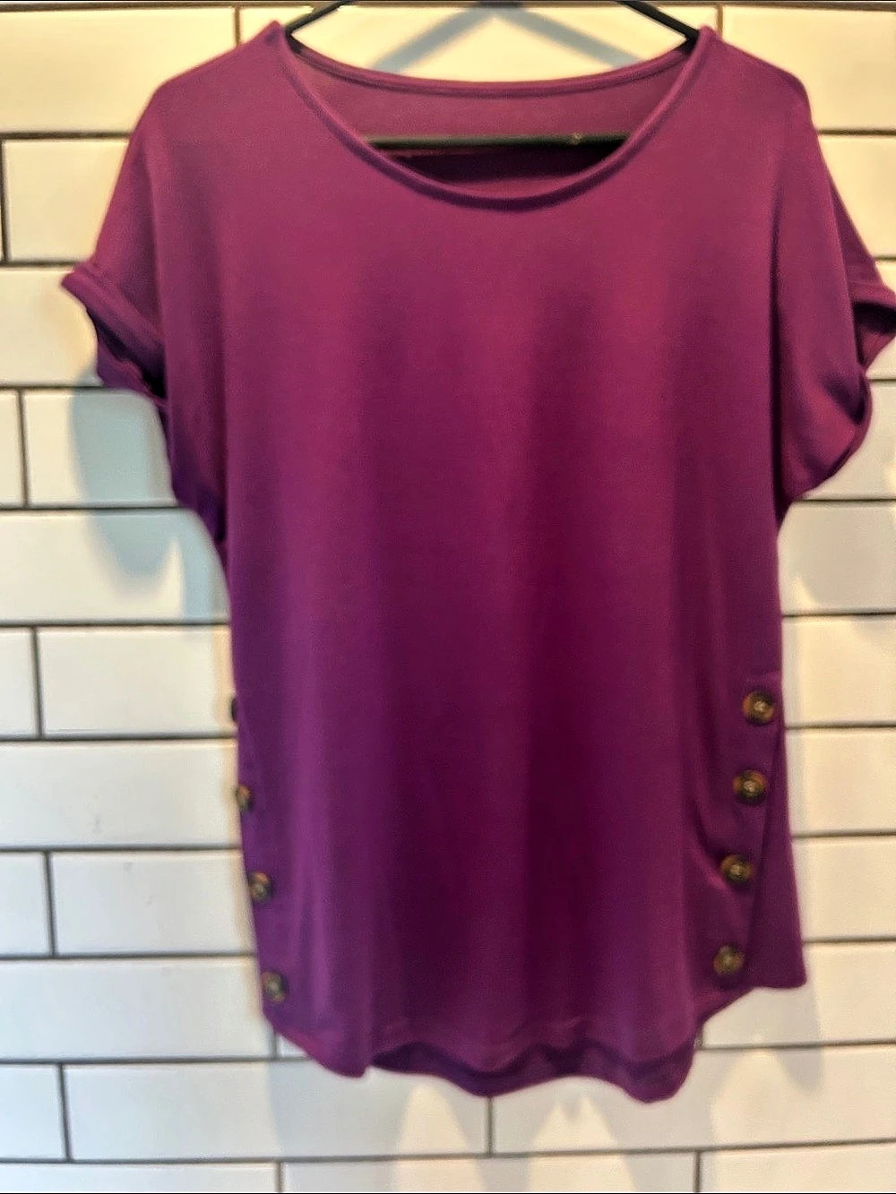 Short Sleeve Top in Purple Size Medium